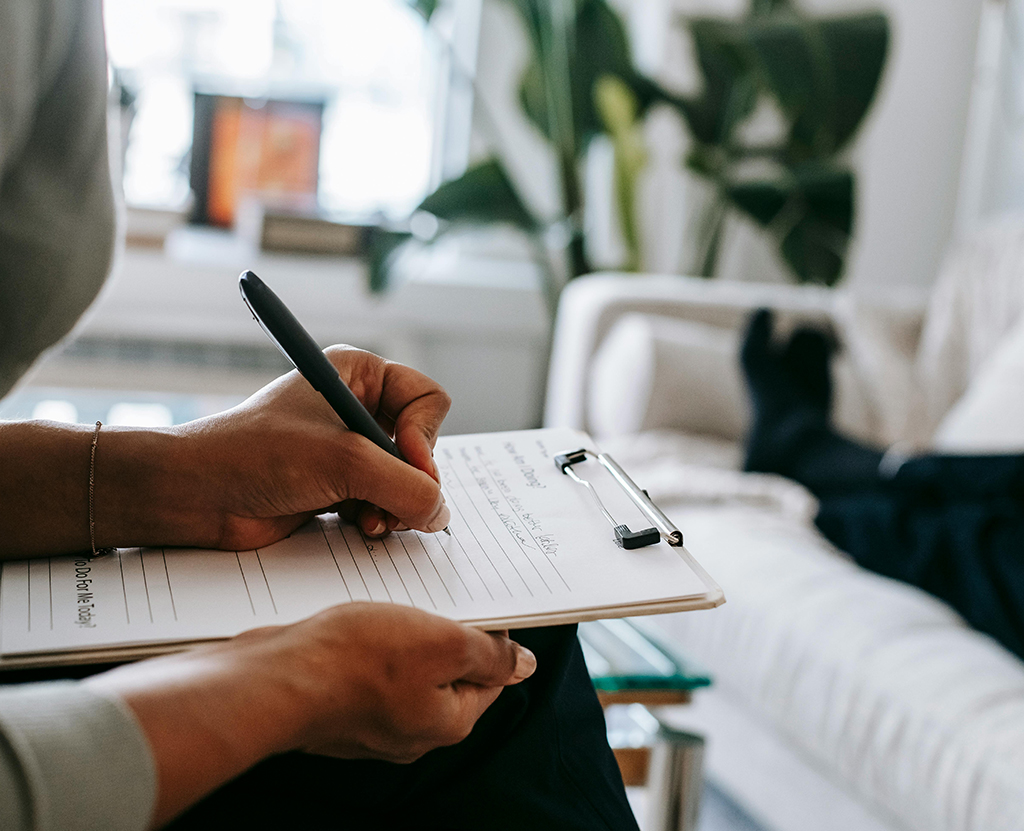 心理健康在线咨询：远程治疗有效吗？留学生最关心的“效果、隐私、坚持度”一次讲透